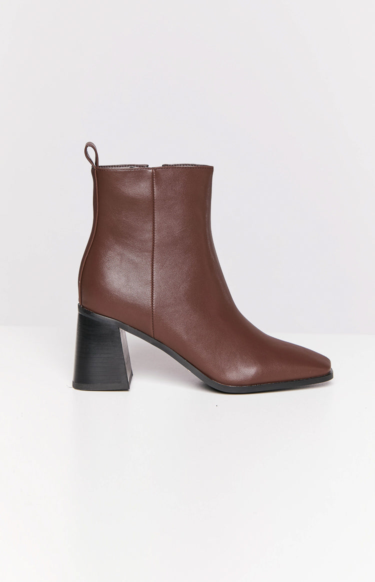 Billini Svea Brunette Ankle Boots Image