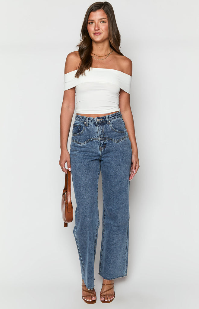 Catch Up Mid Wash Straight Leg Denim Jeans – Beginning Boutique