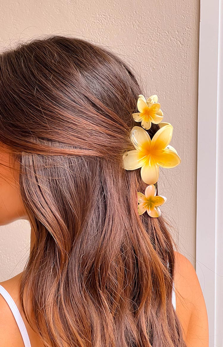 Jaide Yellow Flower Clip 3 Pack Image