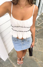 Wiatt White Top Image