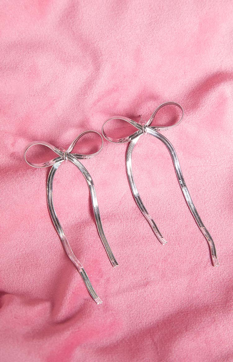 Zenith Silver Bow Earrings Image