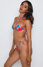 9.0 Swim Frankie Blue Floral Bikini Top – Beginning Boutique US