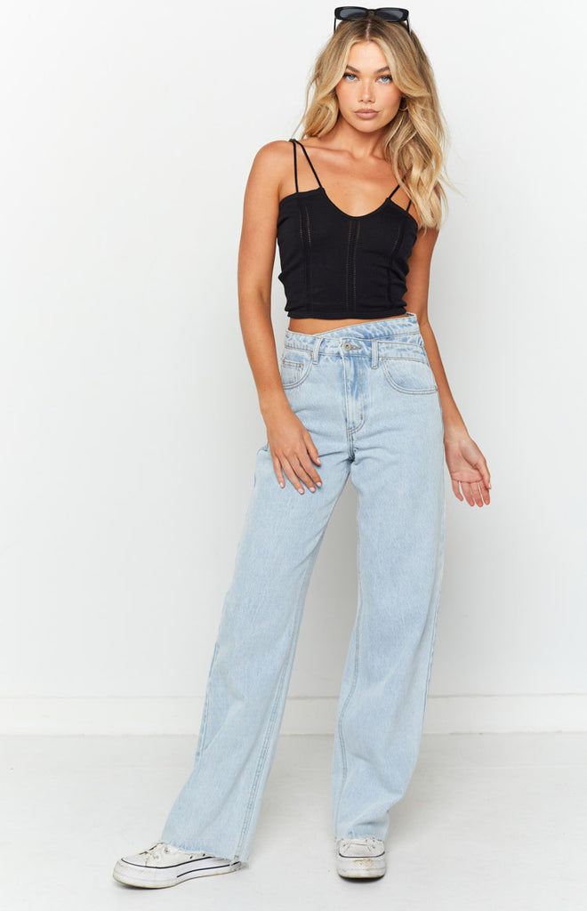 Chloe Black Knit Crop Top – Beginning Boutique